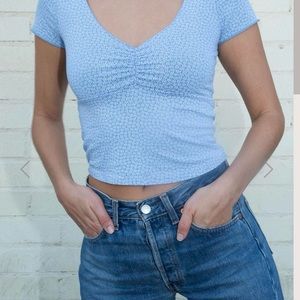 SOLD‼️Brandy Melville Gina Top in Blue Floral